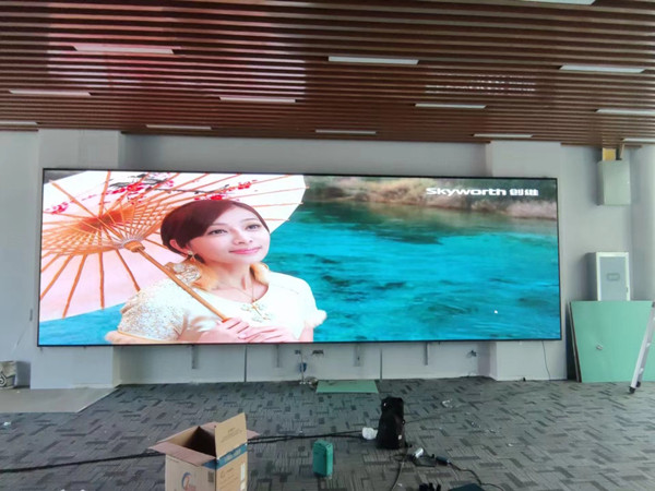 城西P1.53led小间距屏安装案例